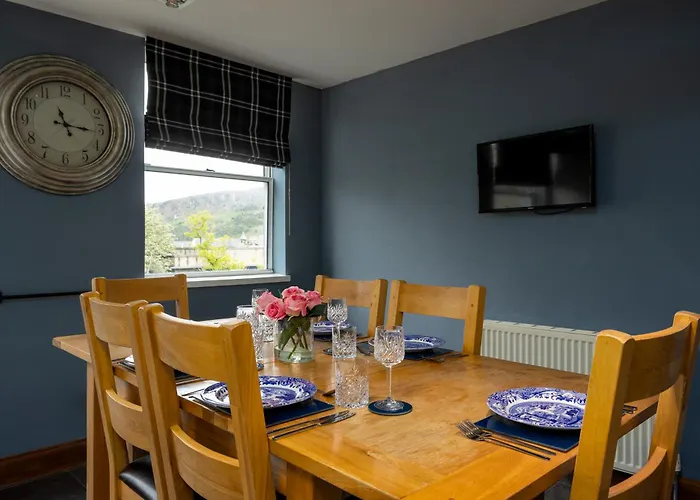 Blackfriars Residence - Beautiful Home